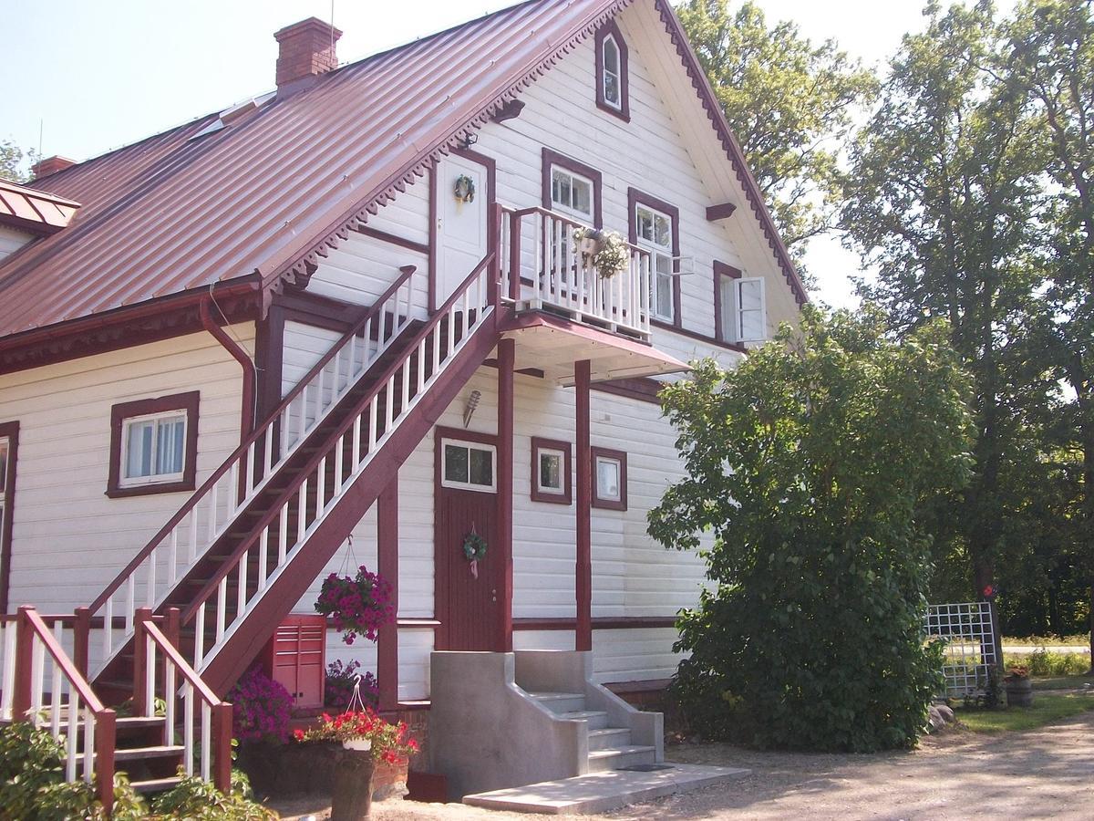 Kursi Hunting Manor Hotell Puurmani Exteriör bild
